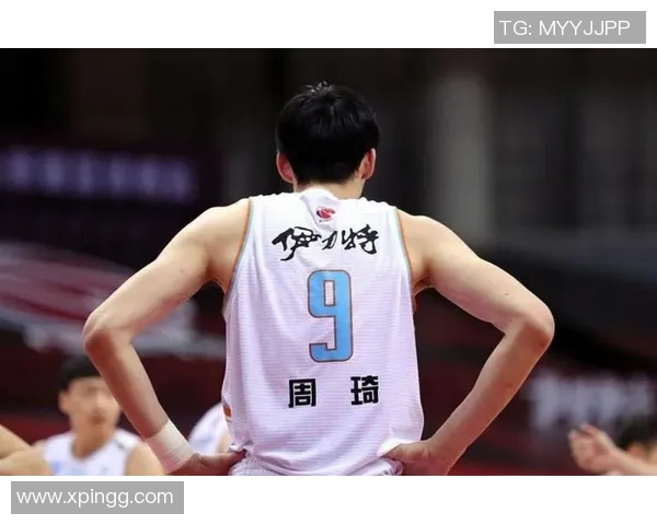 武汉篮球队状态引发热议球迷对球队表现褒贬不一